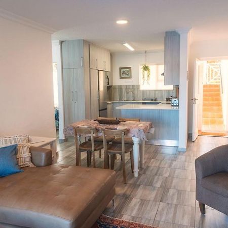The Ark Guesthouse At Marina Martinique Jeffreys Bay Zewnętrze zdjęcie