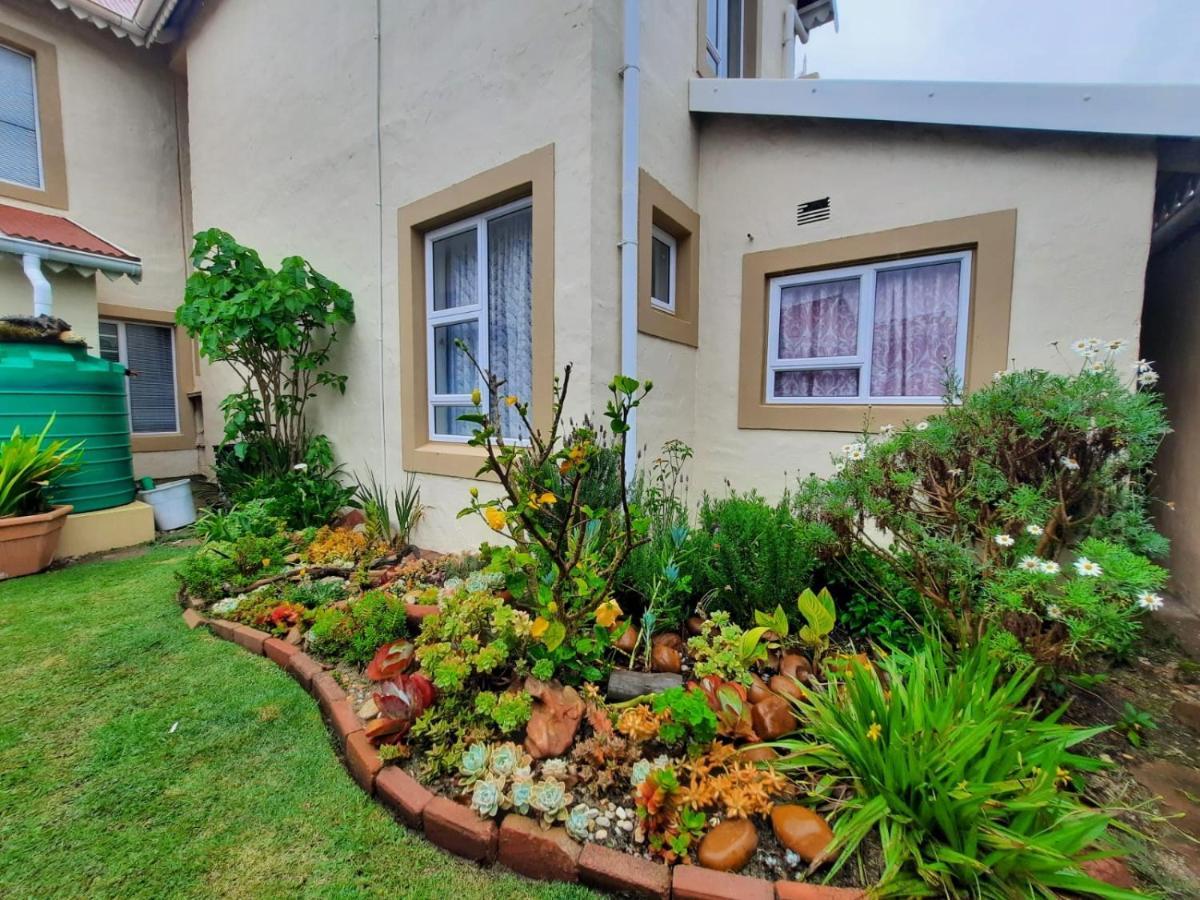 The Ark Guesthouse At Marina Martinique Jeffreys Bay Zewnętrze zdjęcie