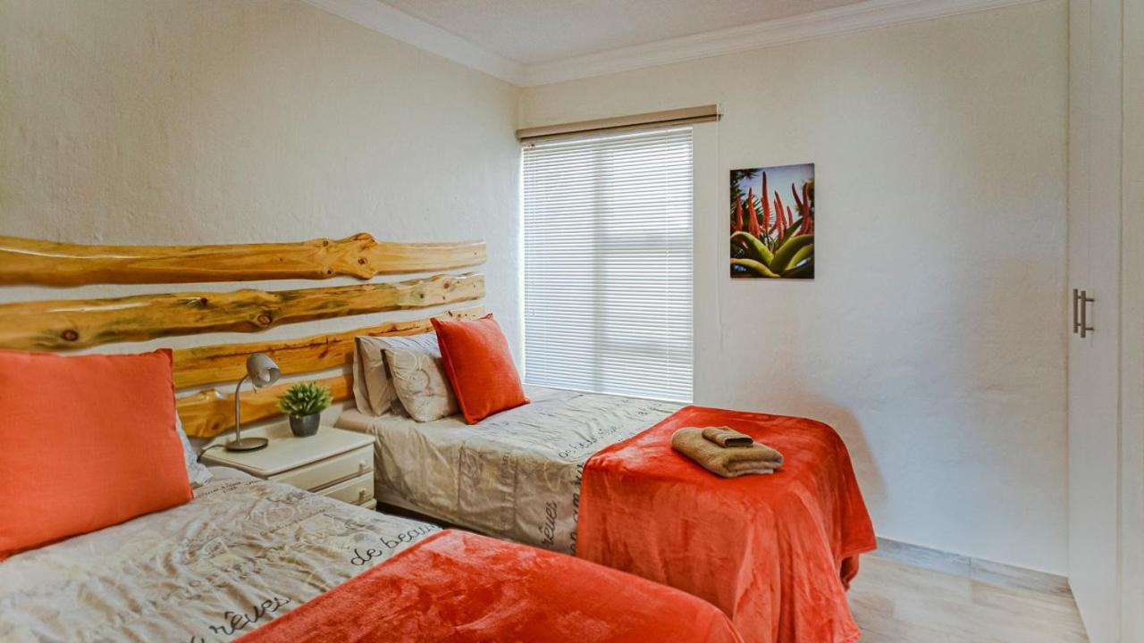 The Ark Guesthouse At Marina Martinique Jeffreys Bay Zewnętrze zdjęcie