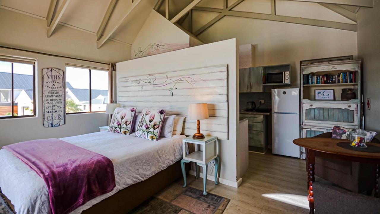 The Ark Guesthouse At Marina Martinique Jeffreys Bay Zewnętrze zdjęcie